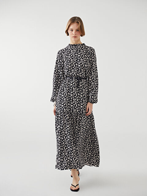 LCW Modest Dik Yaka Desenli Kadın Elbise - S5H362Z8-LQJ