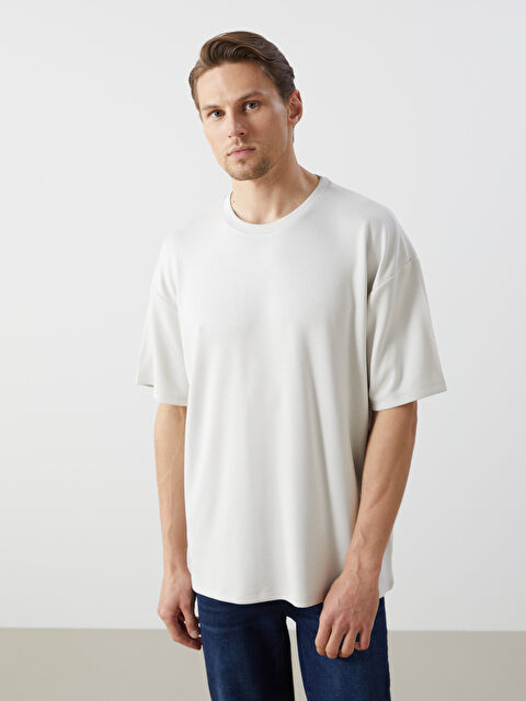 LCW Vision Bisiklet Yaka Kısa Kollu Erkek Tişört - S5H705Z8-VZD