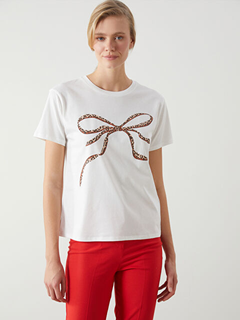 LCW Vision Bisiklet Yaka Baskılı Kadın Tişört - S5HA72Z8-R9J