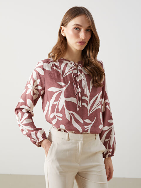 LCWAIKIKI Classic Bağlamalı Yaka Desenli Kadın Bluz - S5HB02Z8-LQY