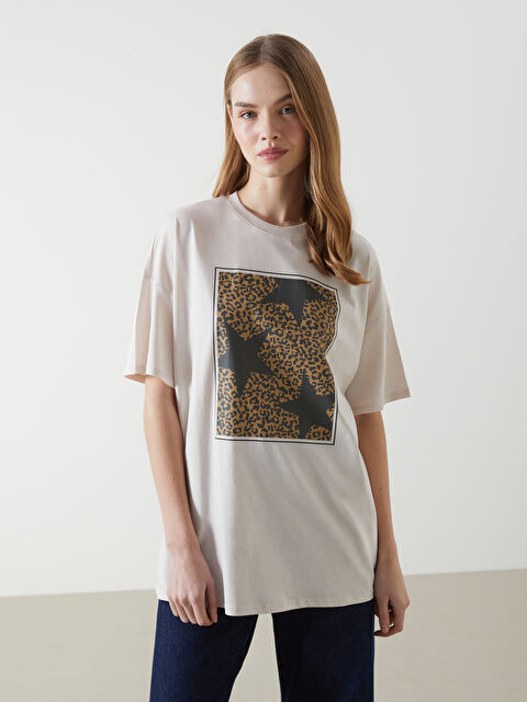 LCW Vision Bisiklet Yaka Baskılı Oversize Kadın Tişört - S5HG25Z8-G0H