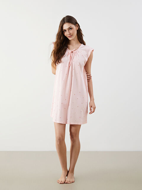 LCW DREAM Crew Neck Printed Women's Nightdress - S5HG75Z8-LT4