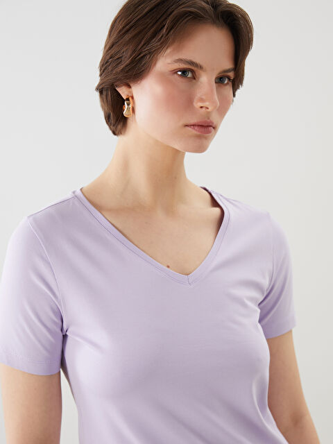 LCWAIKIKI Basic V Yaka Kadın Tişört - S5HO20Z8-G0W