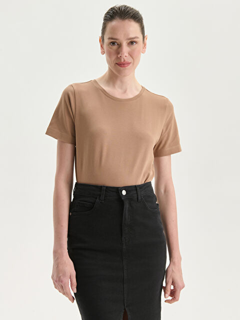 LCWAIKIKI Classic Crew Neck Women's T-Shirt - S5HO22Z8-GTU