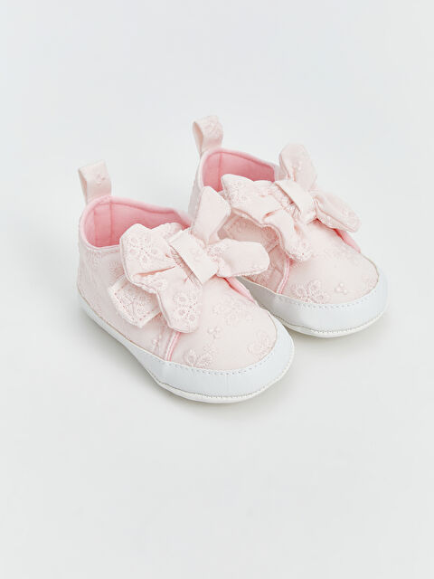 LCW STEPS Fiyonk Detaylı Kız Bebek Yürüme Öncesi Ev Ayakkabısı - S5HQ92Z1-DMQ