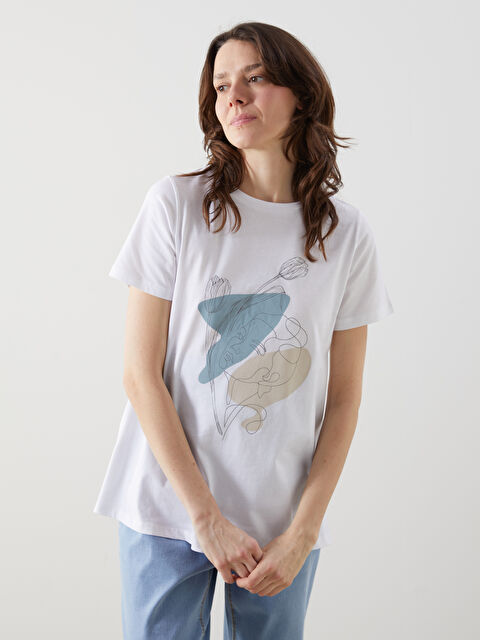 LCW Comfort Bisiklet Yaka Baskılı Kadın Tişört - S5HR15Z8-R9J