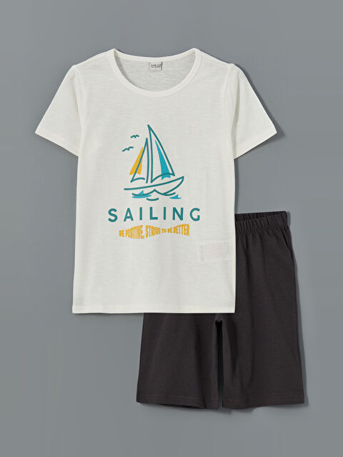 LCW ECO Bisiklet Yaka Erkek Çocuk Şortlu Pijama Takımı - S5HS29Z4-J5E