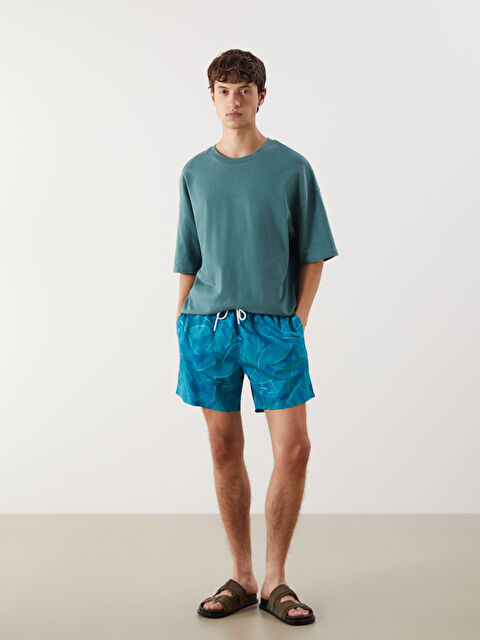 LCW ECO Kısa Boy Desenli Erkek Deniz Şortu - S5HU68Z8-LQQ