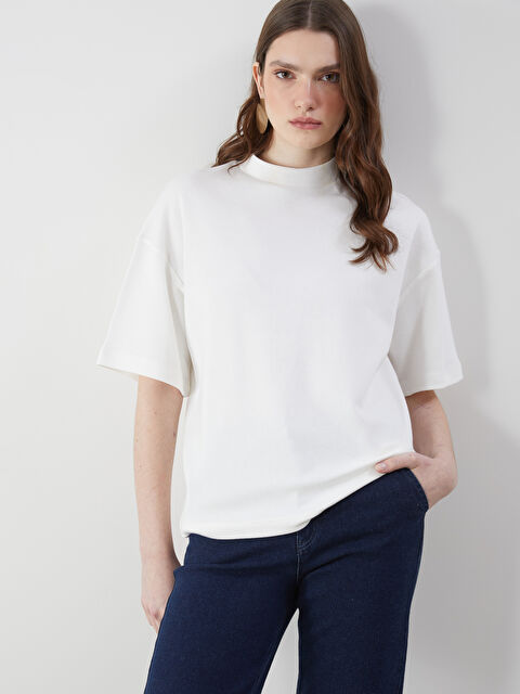 LCW Vision Bisiklet Yaka Oversize Kadın Tişört - S5I296Z8-R9J