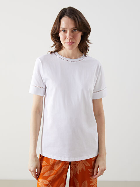 LCW Comfort Bisiklet Yaka Kadın Tişört - S5I376Z8-Q6K