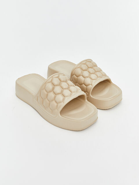 LCW STEPS Tek Bantlı Desenli Kadın Terlik - S5IE90Z8-FFR