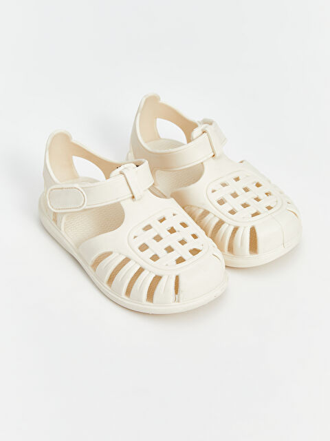 LCW STEPS Cırt Cırtlı Kız Bebek Plaj Sandaleti - S5II06Z1-V93
