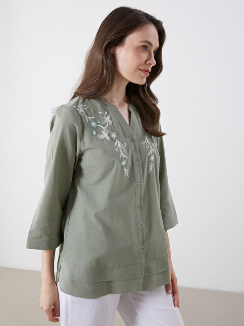 LCW Grace Kaçık Yaka Çiçek Nakışlı Bluz - S5IK34Z8-FXT