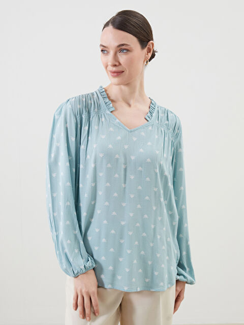 LCW Grace V Yaka Desenli Kadın Bluz - S5IL93Z8-LQK