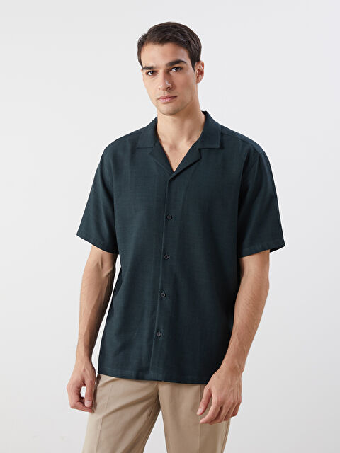 LCW Vision Regular Fit Kısa Kollu Keten Görünümlü Erkek Gömlek - S5IO54Z8-ZUT