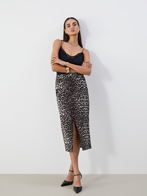 LCWAIKIKI Classic Standart Fit Leopar Desenli Kadın Jean Etek - S5IT96Z8-LQY