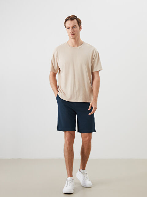 LCWAIKIKI Classic Standart Kalıp Erkek Şort - S5IV64Z8-QT0