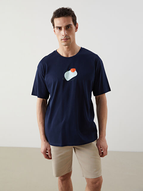 LCW ECO Bisiklet Yaka Baskılı Erkek Tişört - S5J596Z8-CRP