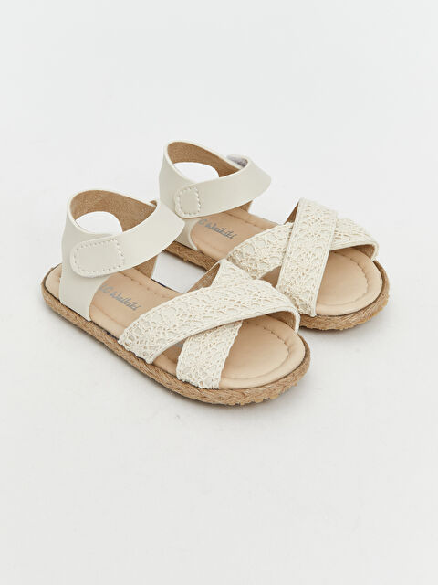 LCW STEPS Çapraz Bantlı Kız Bebek Sandalet - S5JF85Z1-V42