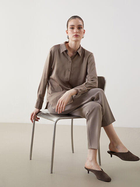 LCWAIKIKI Classic Saten Kadın Gömlek - S5JV59Z8-GY7