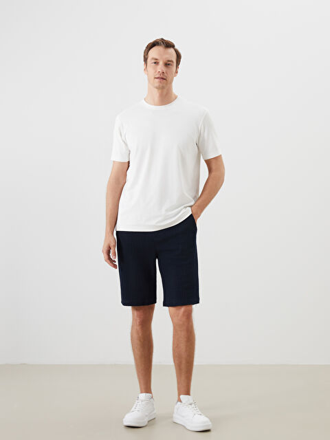 LCWAIKIKI Classic Standart Kalıp Erkek Şort - S5JV99Z8-RFH