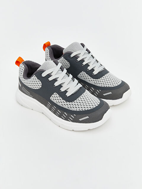 LCW STEPS Bağcıklı File Detaylı Erkek Çocuk Spor Ayakkabı - S5K273Z4-DBQ