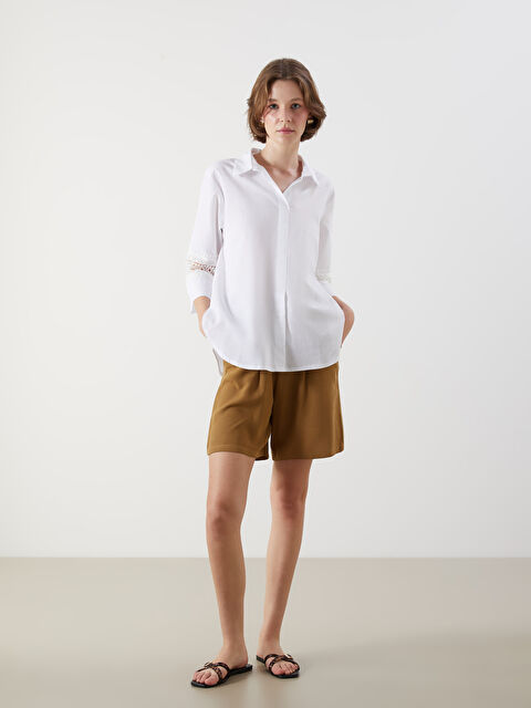 LCWAIKIKI Classic Beli Lastikli Keten Karışımlı Kadın Şort - S5K573Z8-H9E