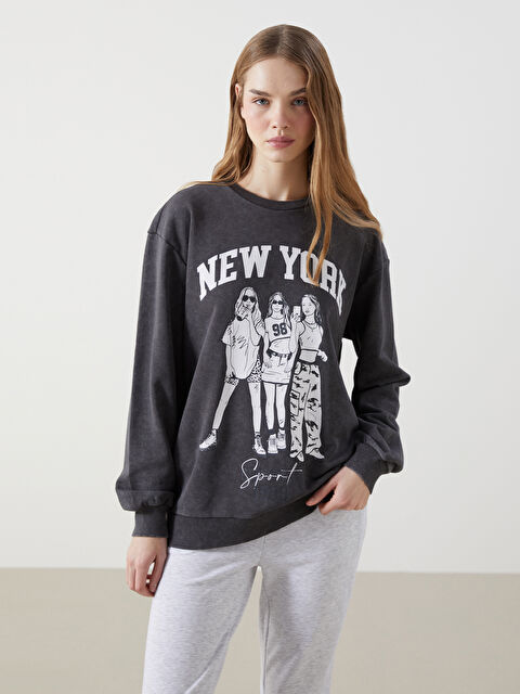 LCWAIKIKI Classic New York Printed Women's Sweatshirt - S5K818Z8-DC4