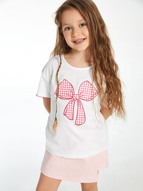 LCW Kids Bisiklet Yaka Kurdele Baskılı Kız Çocuk Tişört - S5KE38Z1-R9J