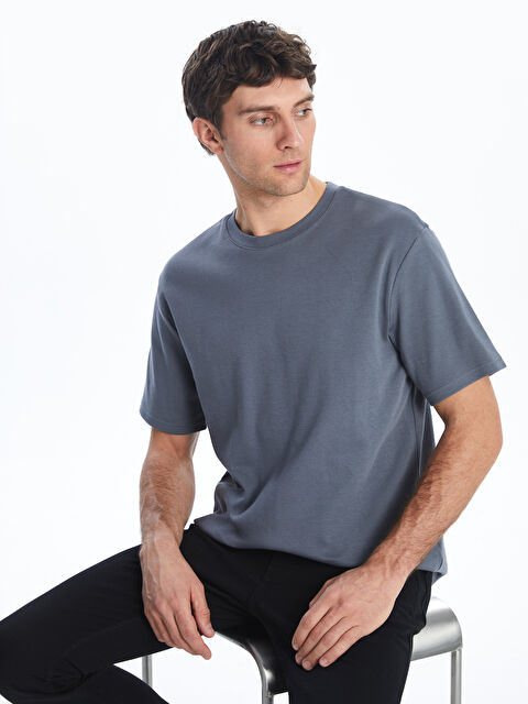 LCWAIKIKI Classic Bisiklet Yaka Kısa Kollu Erkek Tişört - S5KL91Z8-YL0