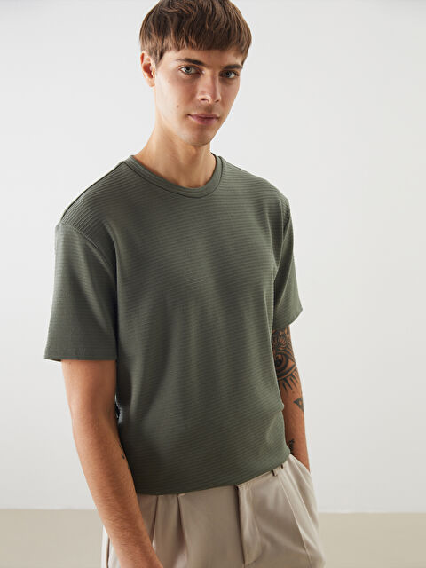 LCW Vision Bisiklet Yaka Kısa Kollu Erkek Tişört - S5KO15Z8-PX2