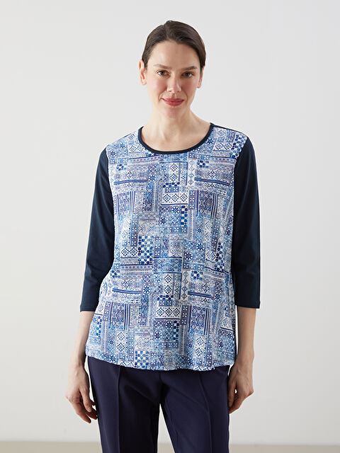 LCW Grace Bisiklet Yaka Desenli Kadın Tişört - S5KP25Z8-E1J