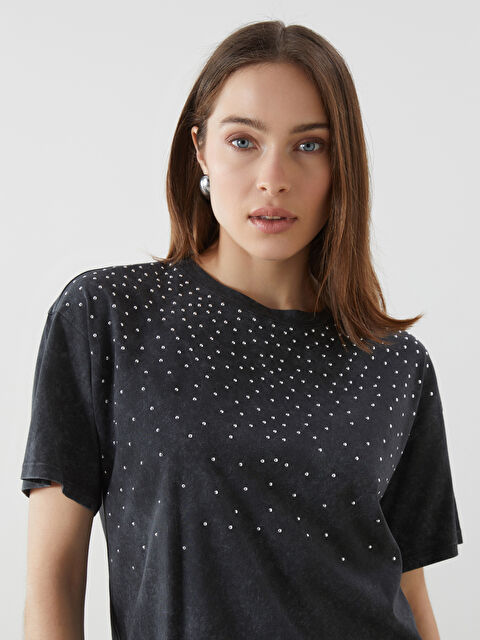 LCW Comfort Bisiklet Yaka Taşlı Kadın Bluz - S5KP49Z8-502