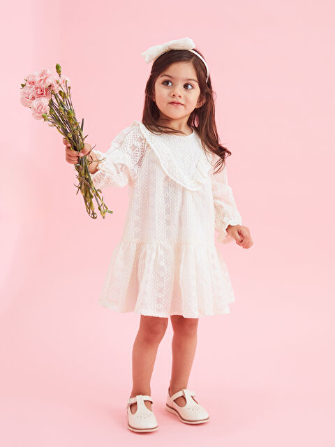 LCW baby Dantel Kız Bebek Elbise ve Saç Bandı 2'li - S5KR48Z1-FDW