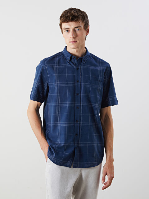 LCWAIKIKI Classic Regular Fit Kısa Kollu Ekose Poplin Erkek Gömlek - S5KT08Z8-LN6