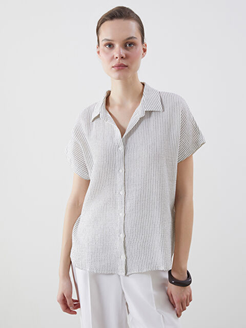 LCWAIKIKI Classic Çizgili Kadın Gömlek - S5LH89Z8-LFY