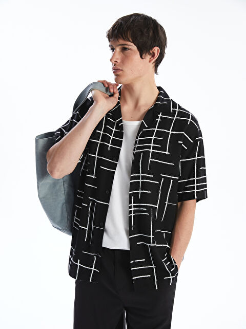 XSIDE Regular Fit Kısa Kollu Desenli Viskon Erkek Gömlek - S5LI43Z8-LQJ