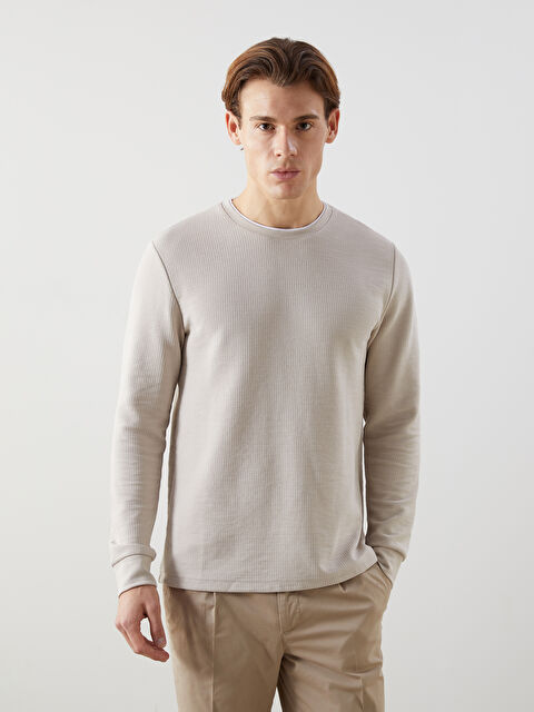 LCWAIKIKI Classic Bisiklet Yaka Uzun Kollu Erkek Sweatshirt - S5LL23Z8-YJ4