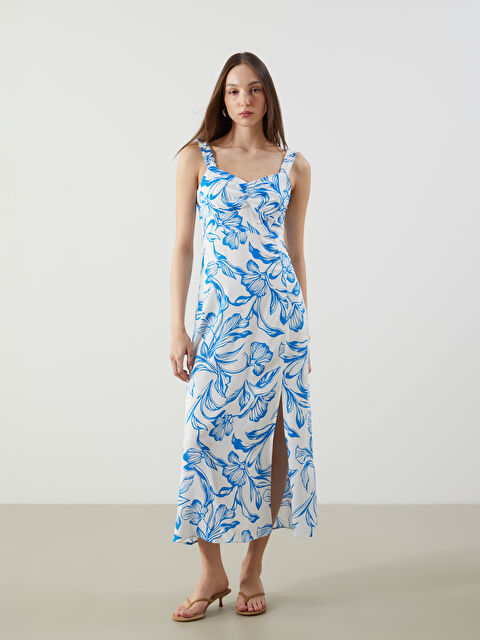 LCWAIKIKI Classic Kalp Yaka Çiçekli Elbise