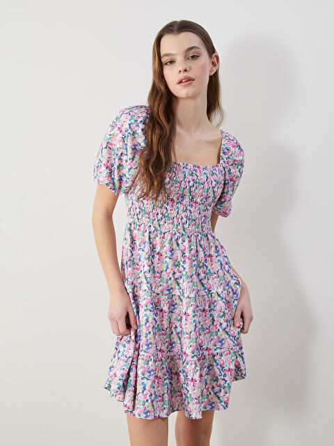 LCWAIKIKI Classic Haljina sa kvadratnom kragnom i cvetnim balon rukavima - S5LL79Z8-LT4