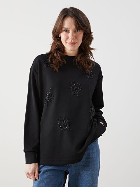 LCWAIKIKI Classic Bisiklet Yaka Pul İşlemeli Kadın Sweatshirt - S5LM23Z8-CVL