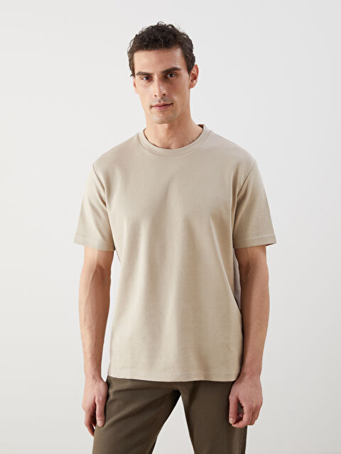 LCWAIKIKI Classic Bisiklet Yaka Erkek Tişört - S5LP52Z8-LE8