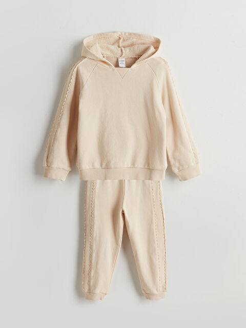 LCW Kids Kapüşonlu Kız Çocuk Sweatshirt ve Eşofman Alt 2'li - S5LQ10Z1-FUK