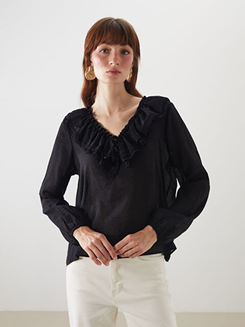 LCWAIKIKI Classic Fırfırlı V Yaka Bluz - S5LR01Z8-CVL