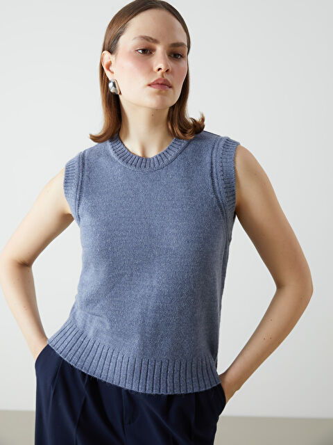 LCWAIKIKI Classic Bisiklet Yaka Kadın Triko Süveter - S5LU67Z8-CUN