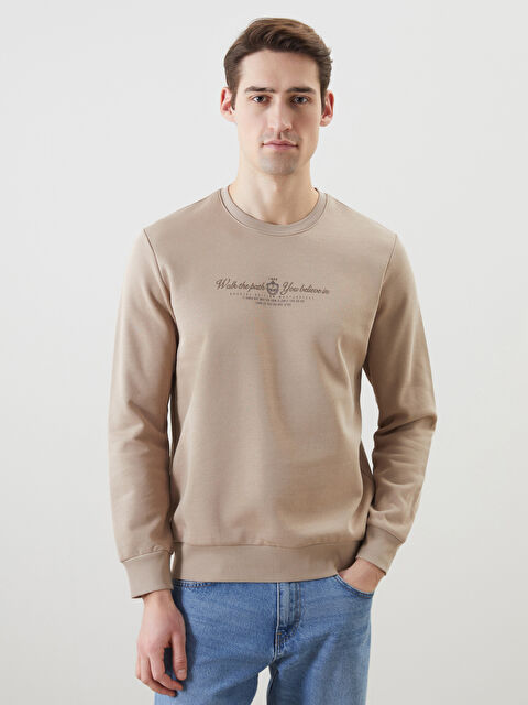 LCWAIKIKI Classic Bisiklet Yaka Baskılı Erkek Kalın Sweatshirt - S5LV16Z8-ZC3