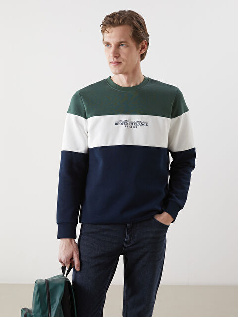 LCWAIKIKI Classic سویتشێرت قۆڵ درێژ یه‌خه‌ خڕ ڕەنگە جیاواز بۆ پیاوان - S5LV23Z8-DWP