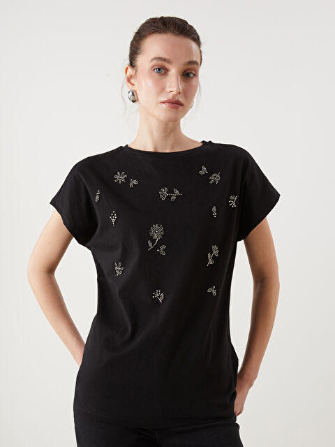 LCWAIKIKI Classic Bisiklet Yaka Taşlı Kadın Bluz - S5M046Z8-CVL