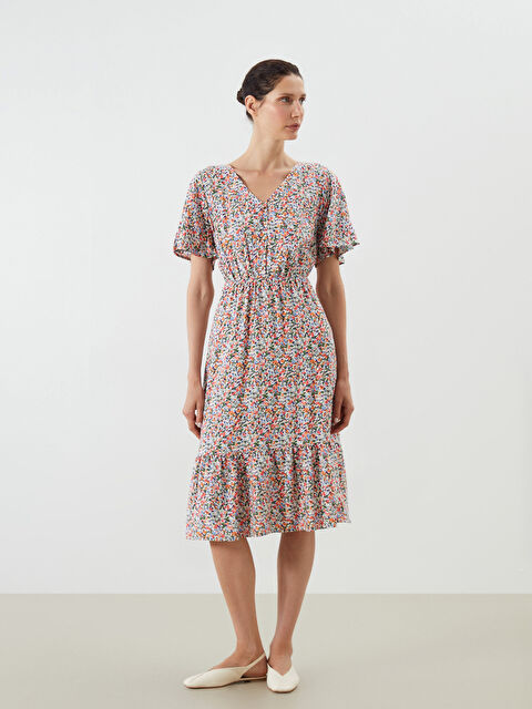 LCWAIKIKI Classic V Yaka Çiçekli Belden Oturtmalı Elbise - S5M300Z8-F9C
