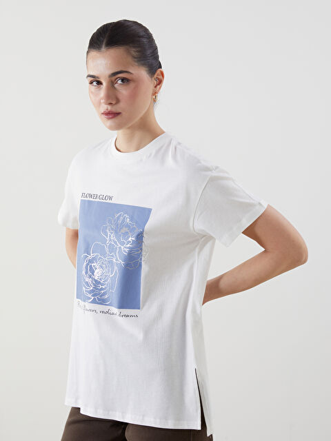 LCW Modest Bisiklet Yaka Çiçekli Kadın Tişört - S5M679Z8-J5E
